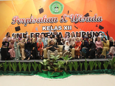 Hotel Laut Biru Pangandaran(Wisuda 44)